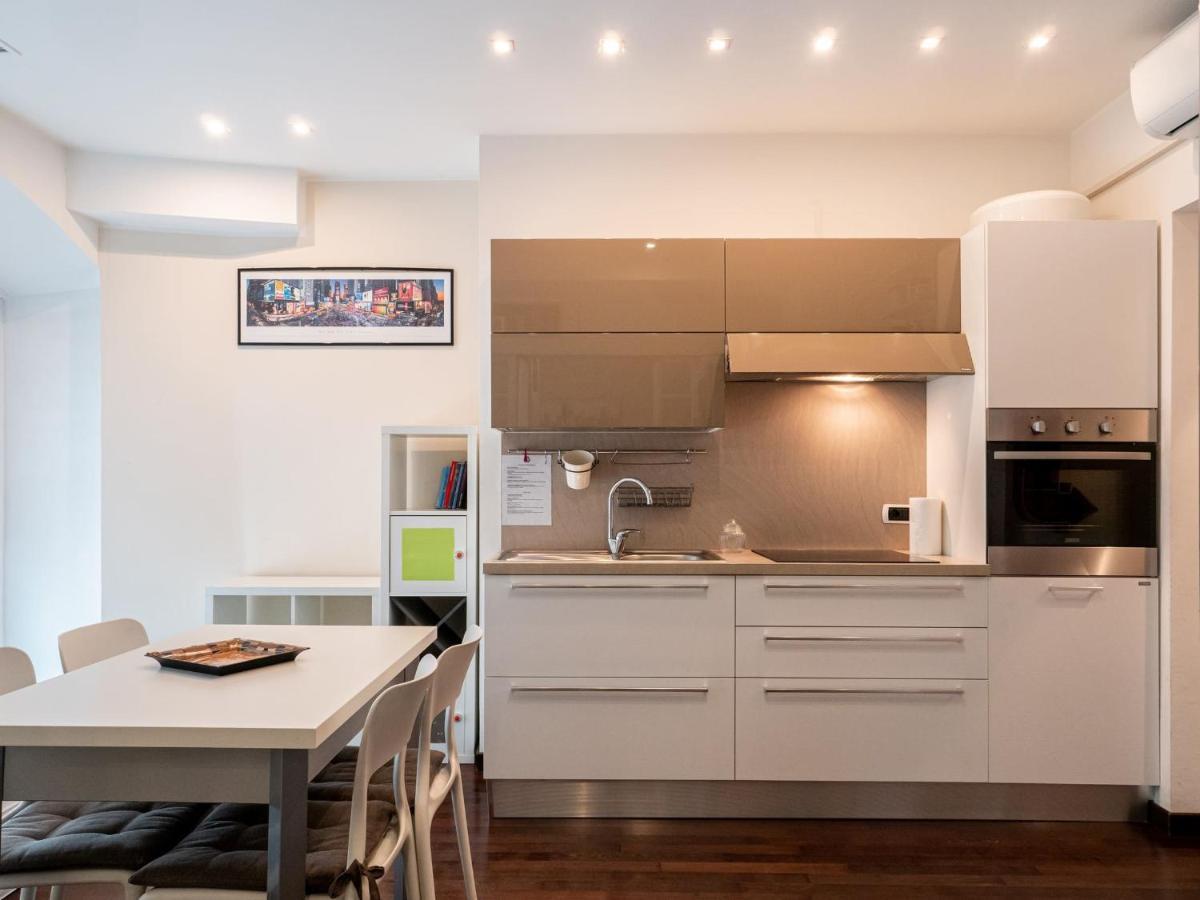 The Best Rent - Modern Duomo Apartment Milánó Kültér fotó