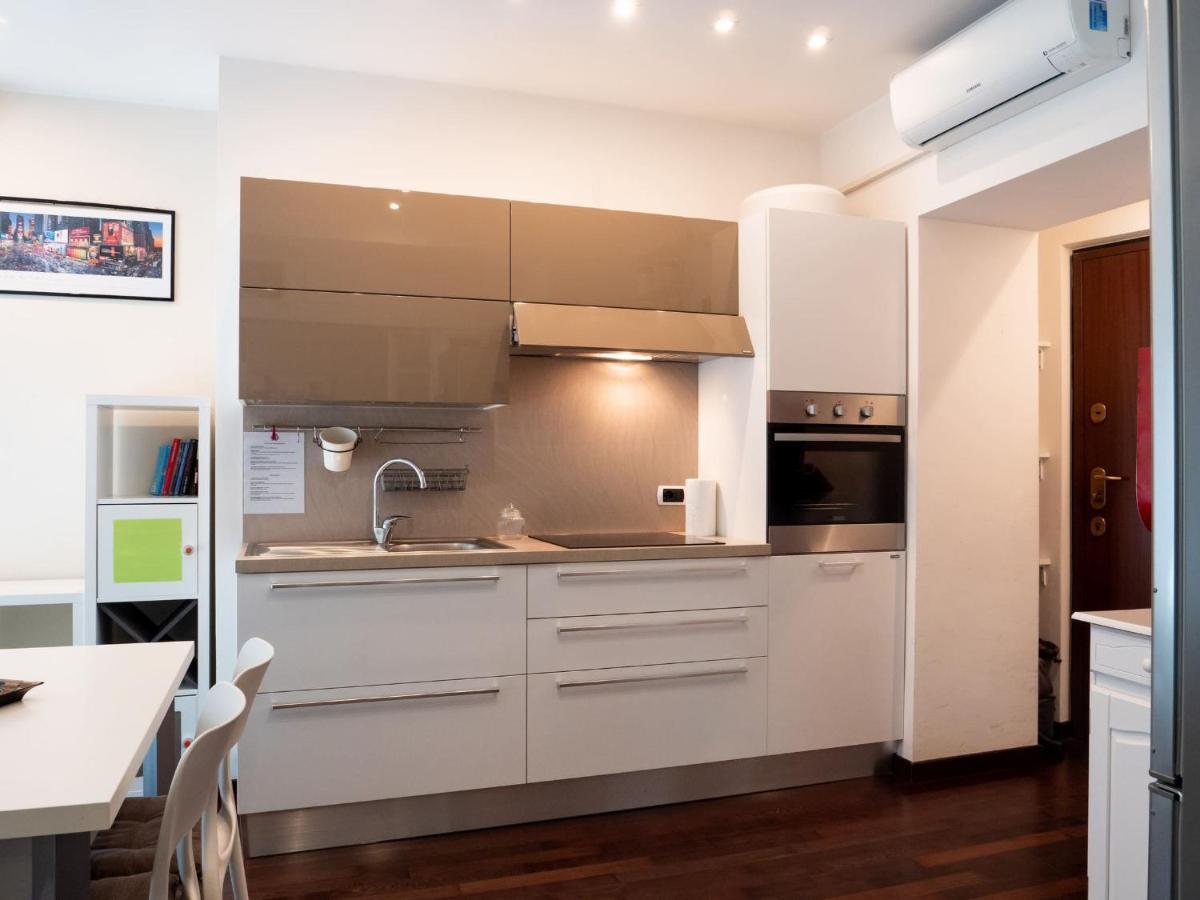 The Best Rent - Modern Duomo Apartment Milánó Kültér fotó